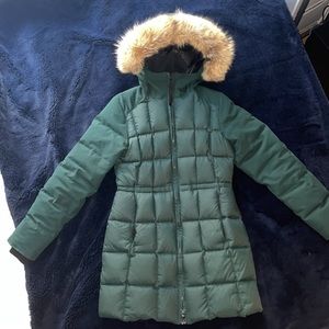 Canada Goose Black Label Beechwood Parka Green